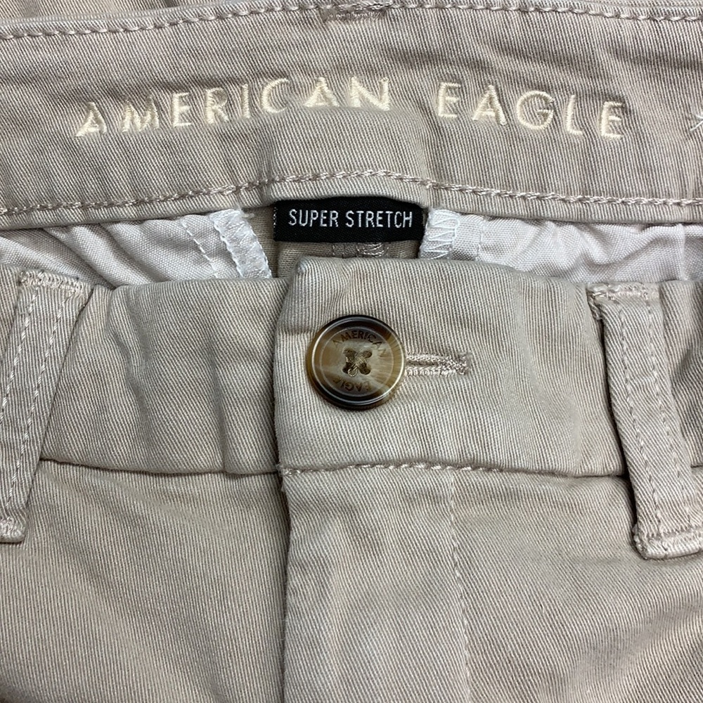 Lady’s American Eagle Khaki Chinos size 0 - Picture 3 of 4
